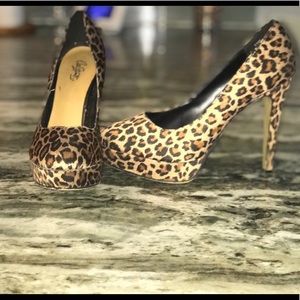 Leopard Heel